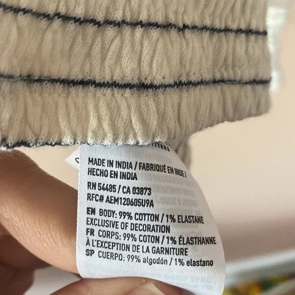 American Eagle top - Picture 5 of 5